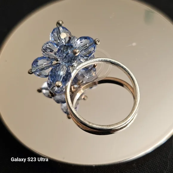 Blue Swarovski Bead Cluster Ring in Silver - Picture 3 of 6